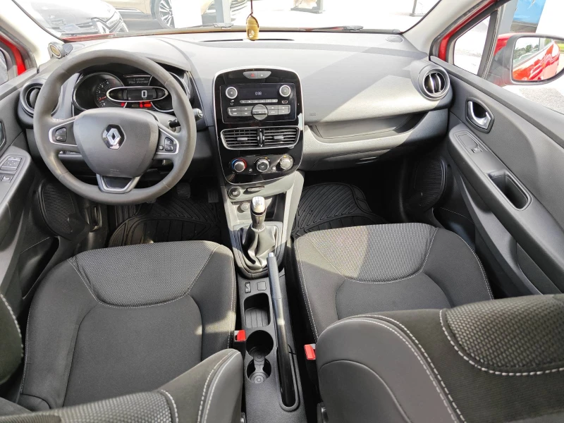 Renault Clio 1.5 DCi 75k.c., снимка 12 - Автомобили и джипове - 47304310