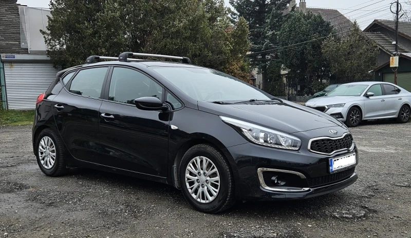 Kia Ceed, снимка 2 - Автомобили и джипове - 48132891