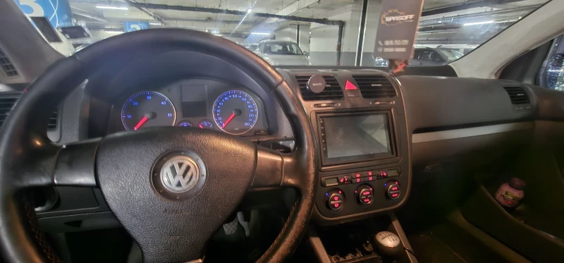 VW Golf, снимка 6 - Автомобили и джипове - 48512243