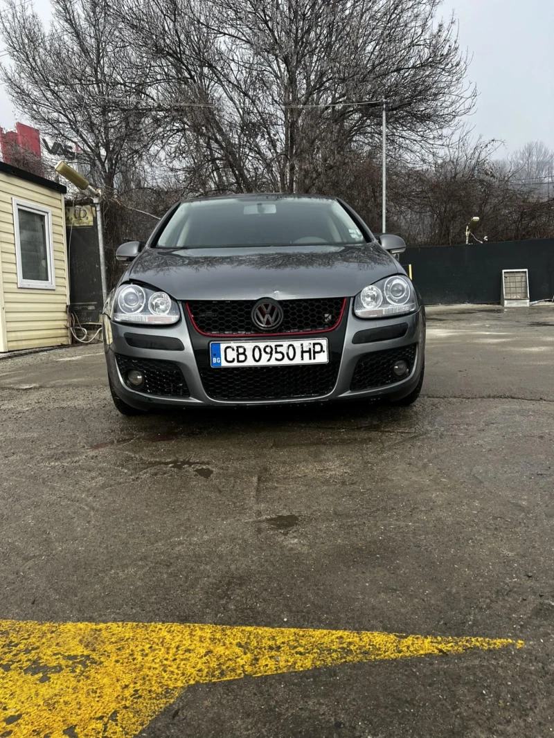 VW Golf, снимка 1 - Автомобили и джипове - 48512243