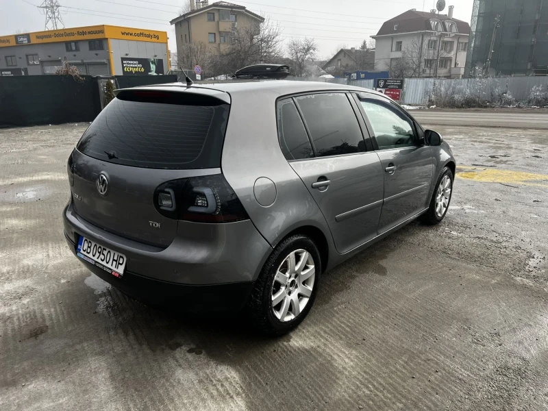 VW Golf, снимка 3 - Автомобили и джипове - 48512243