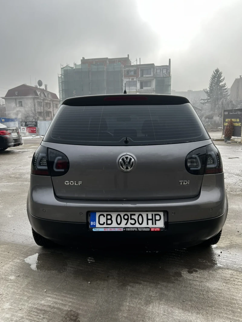 VW Golf, снимка 4 - Автомобили и джипове - 48512243