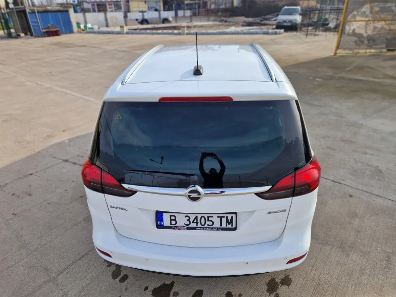 Opel Zafira 1, 4  с фабрична газ, снимка 8 - Автомобили и джипове - 48884126