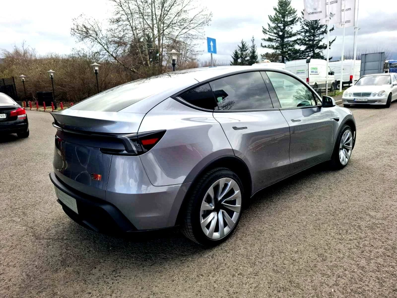Tesla Model Y Long Range Dual Motor , снимка 7 - Автомобили и джипове - 49751535