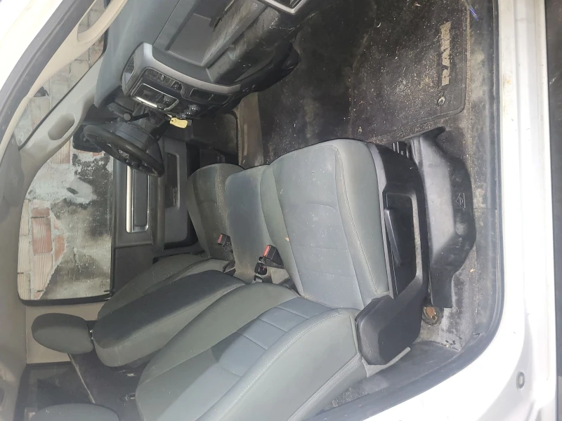 Dodge RAM 1500 Classic , снимка 5 - Автомобили и джипове - 52451274