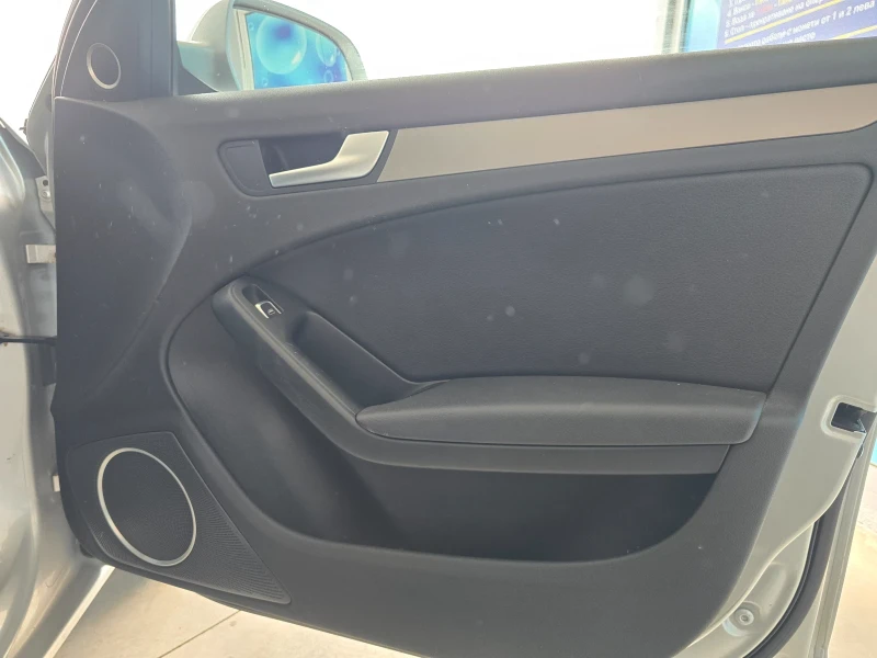 Audi A4 B 8.5 , снимка 14 - Автомобили и джипове - 52260195