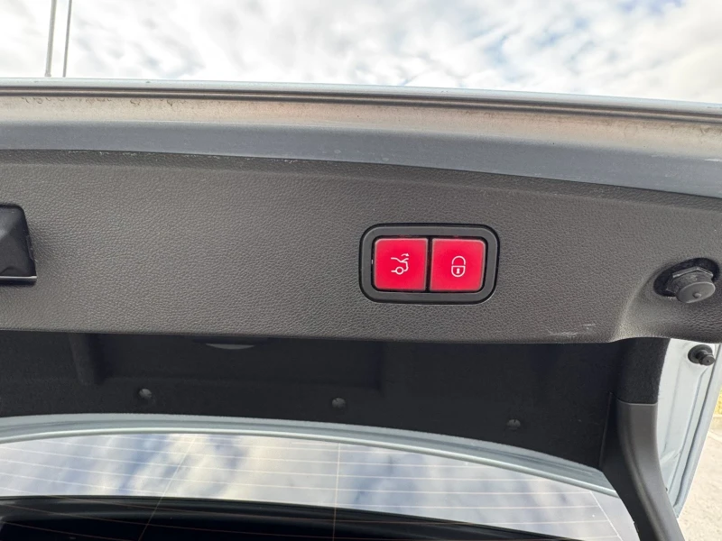 Mercedes-Benz E 350 Е350/258, снимка 4 - Автомобили и джипове - 52222329