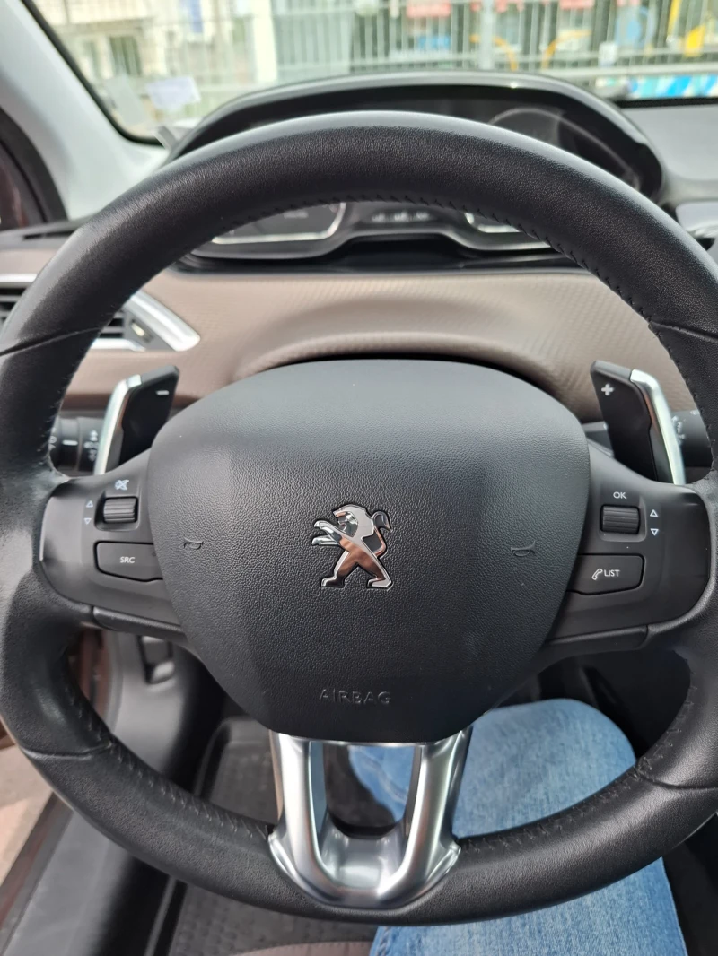 Peugeot 2008 Градски suv, снимка 12 - Автомобили и джипове - 53005419
