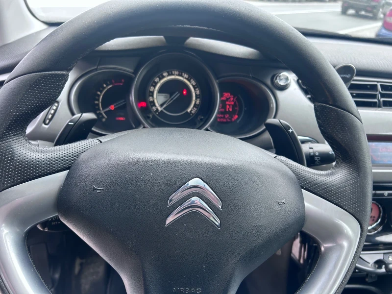 Citroen C3 1.4 HDI AUTOMAT , снимка 13 - Автомобили и джипове - 53344505