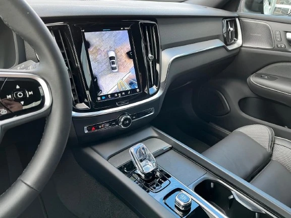 Volvo S60 B4 = Plus Dark = Гаранция - изображение 5