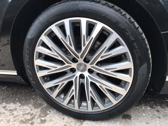 Audi A8, снимка 17 - Автомобили и джипове - 53401418