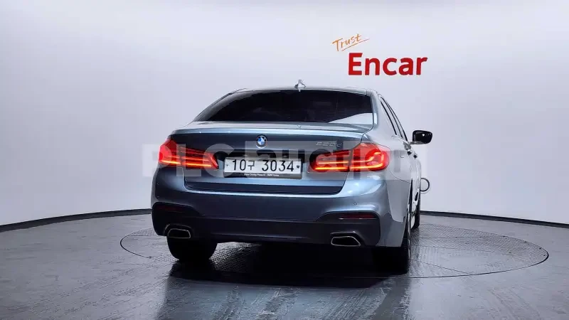 BMW 520 d | ����� | 360 | DISTRONIC | HEAD-UP | ��������� | Mobile.bg � ����������� 5