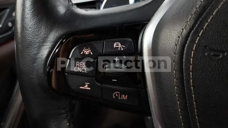 BMW 520 d | ����� | 360 | DISTRONIC | HEAD-UP | ��������� | Mobile.bg � ����������� 12