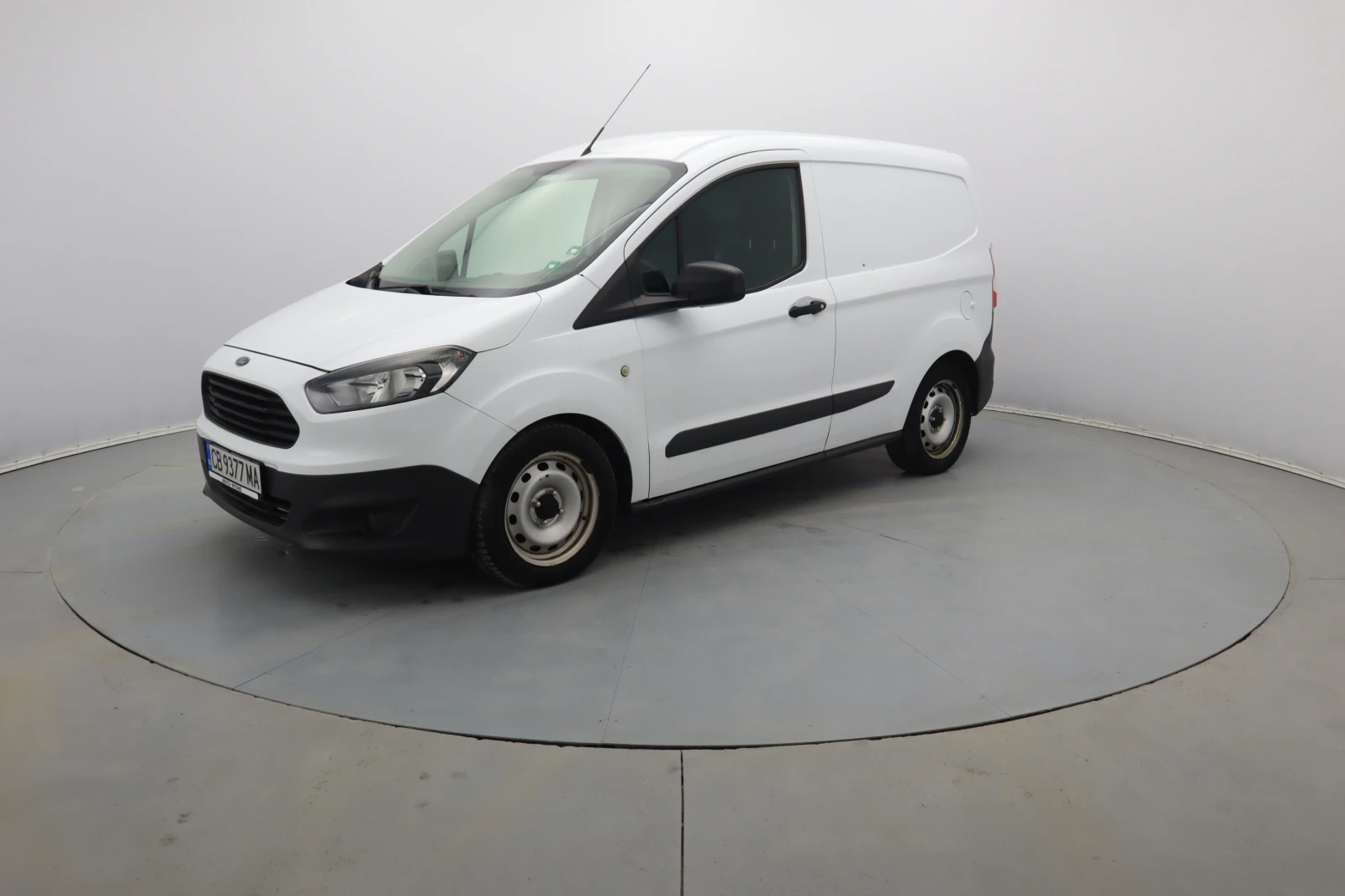 Ford Courier 1.5, снимка 1