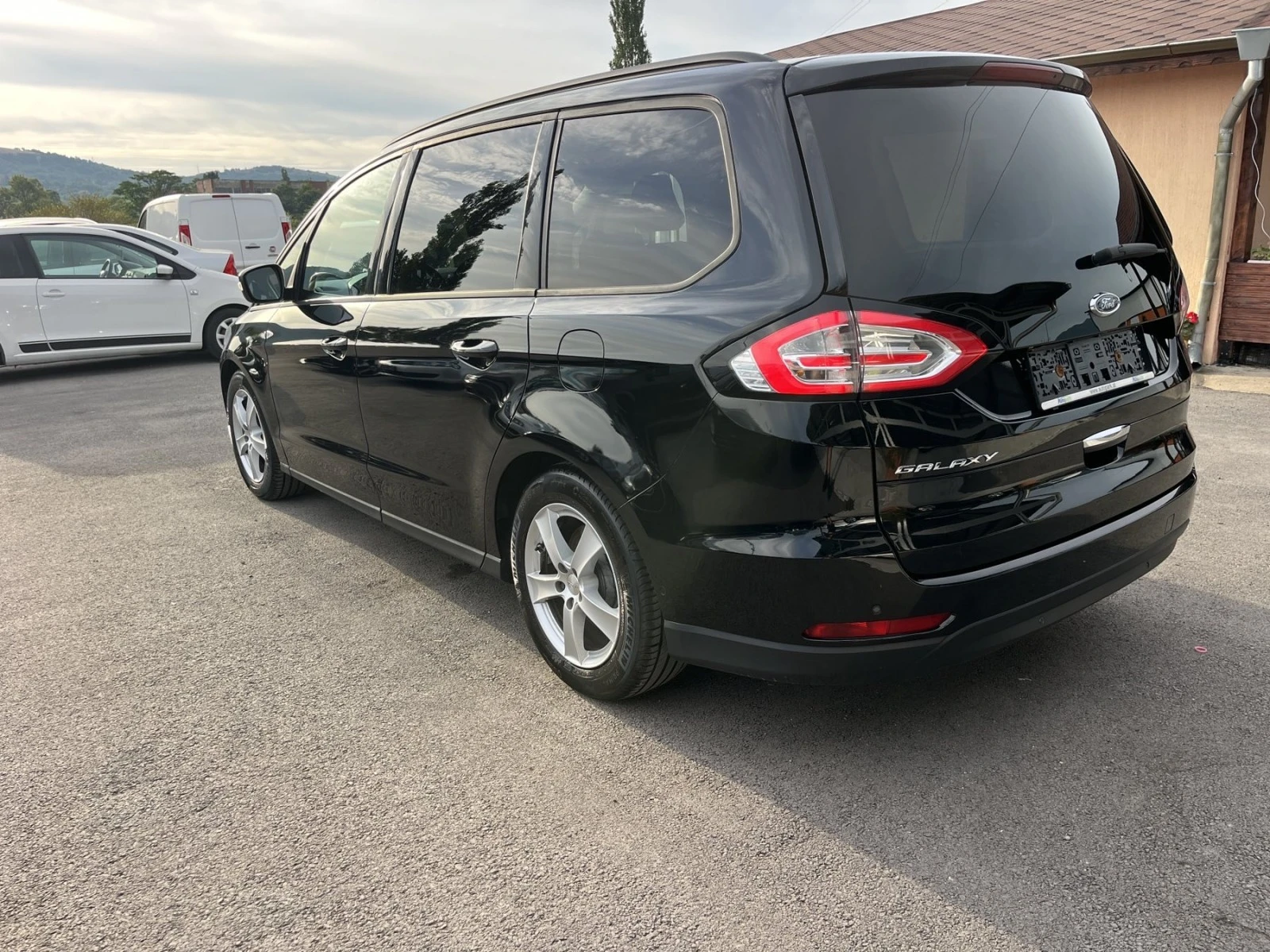 Ford Galaxy Trend 2.0TDCI - изображение 6