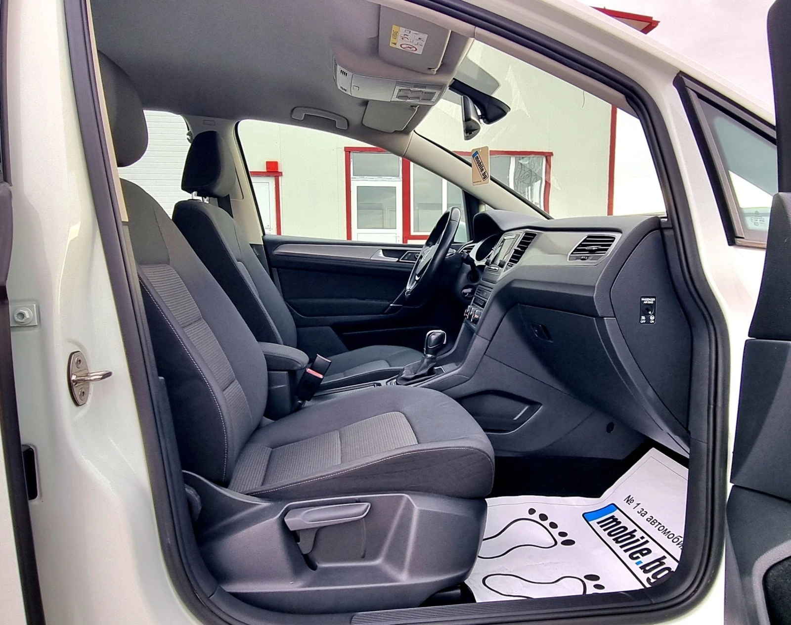 VW Golf 1.6tdi sportsvan | Mobile.bg   11