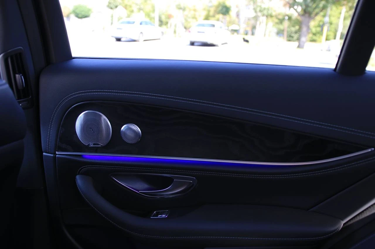 Mercedes-Benz E 400 BenzE400/Digital/4Matic/SoftClose/MultiBeam/Pano | Mobile.bg   12