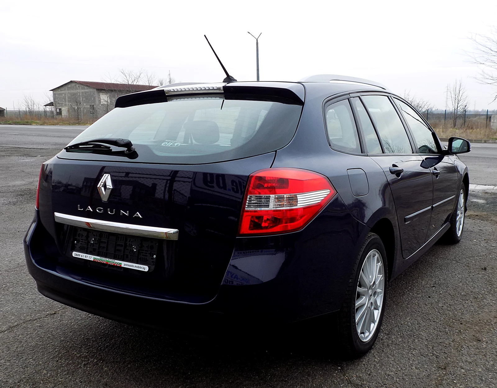 Renault Laguna 2.0i/140к/6ск/РЕАЛНИ КМ - изображение 4