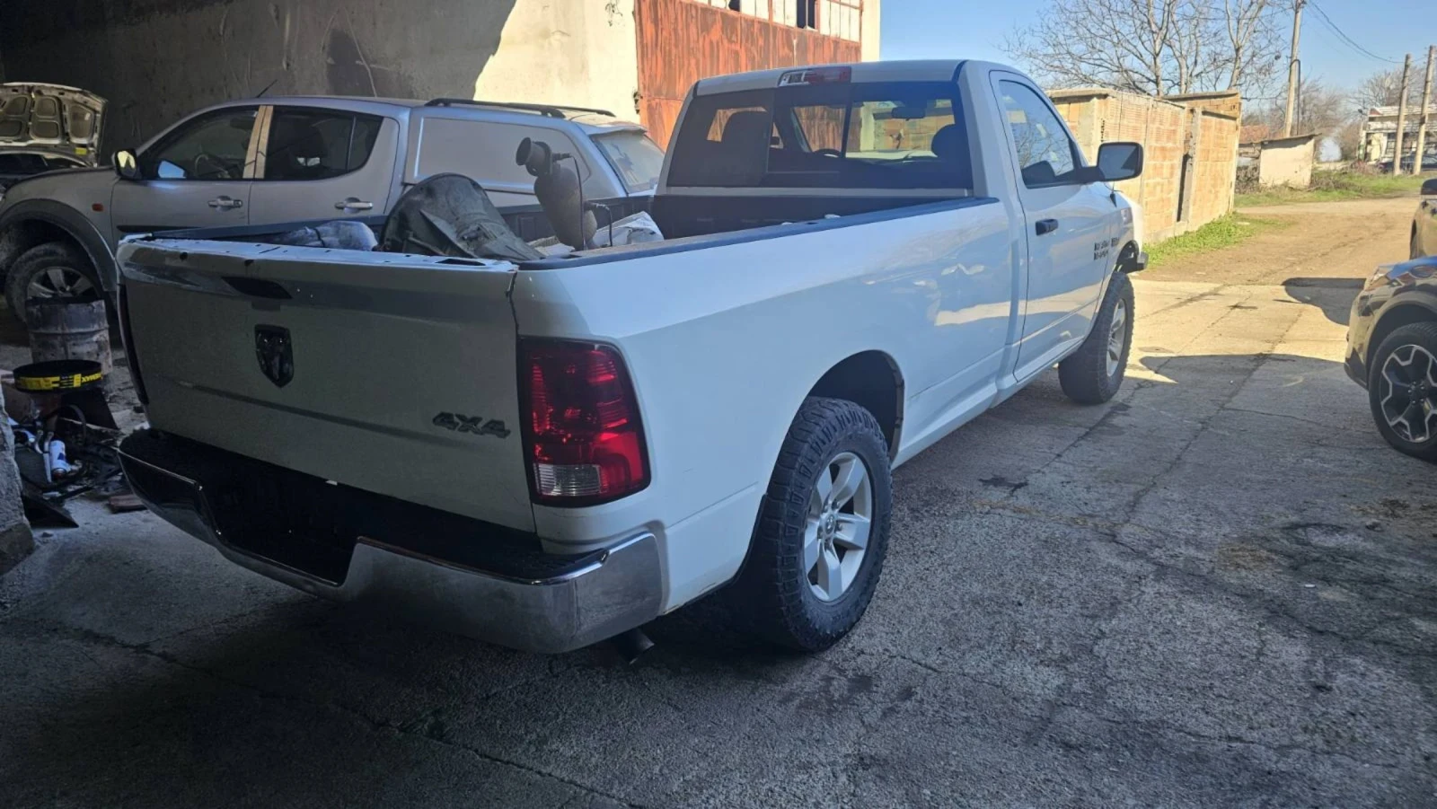 Dodge RAM 1500 Classic  - изображение 2
