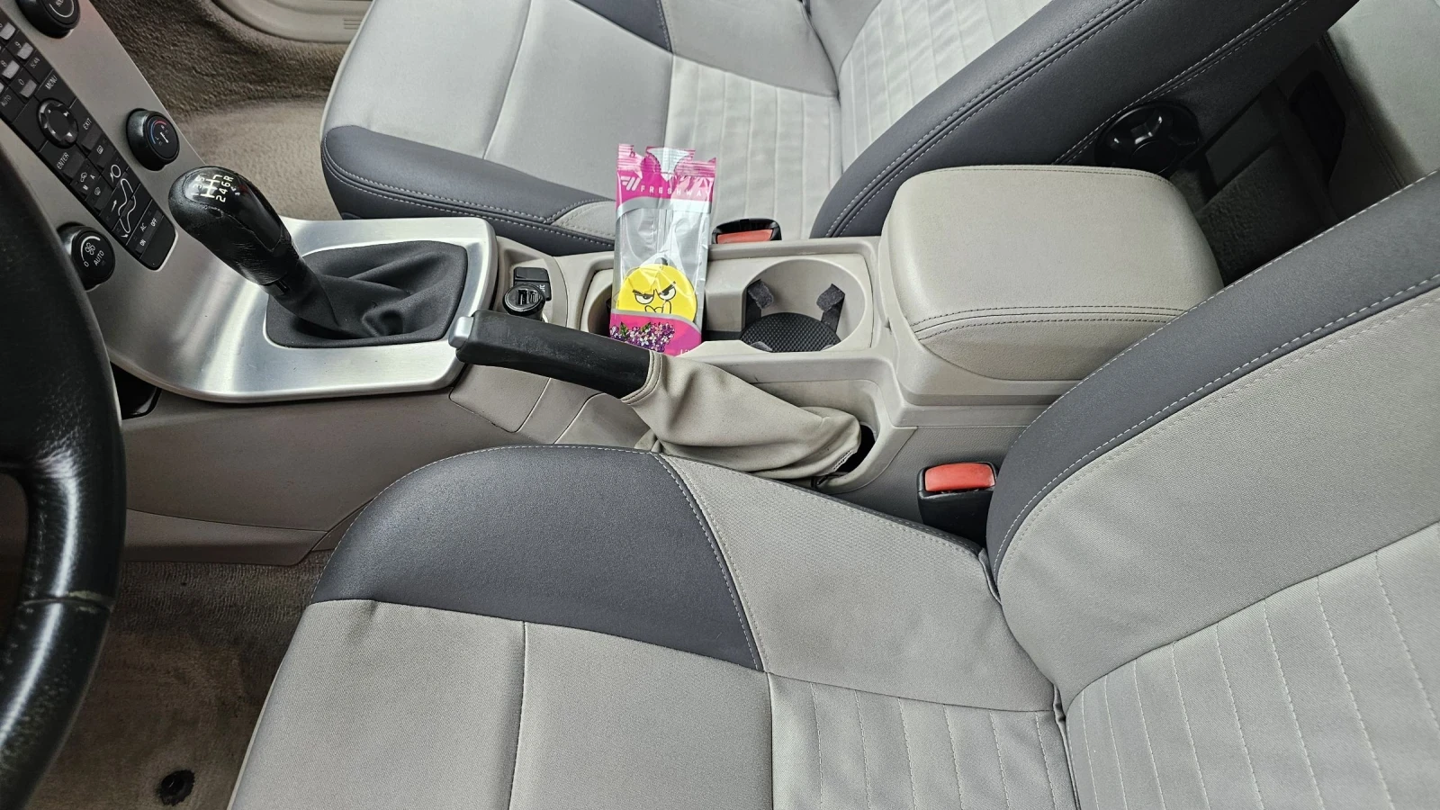 Volvo V50 2, 5 Turbo T5 - изображение 8