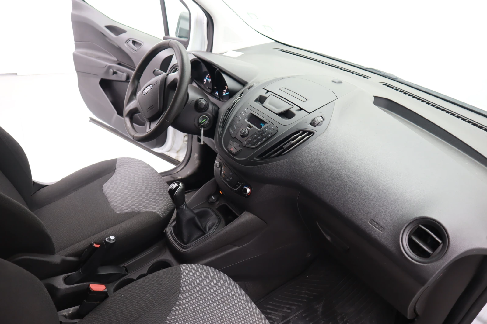 Ford Courier 1.5 | Mobile.bg — изображение 13