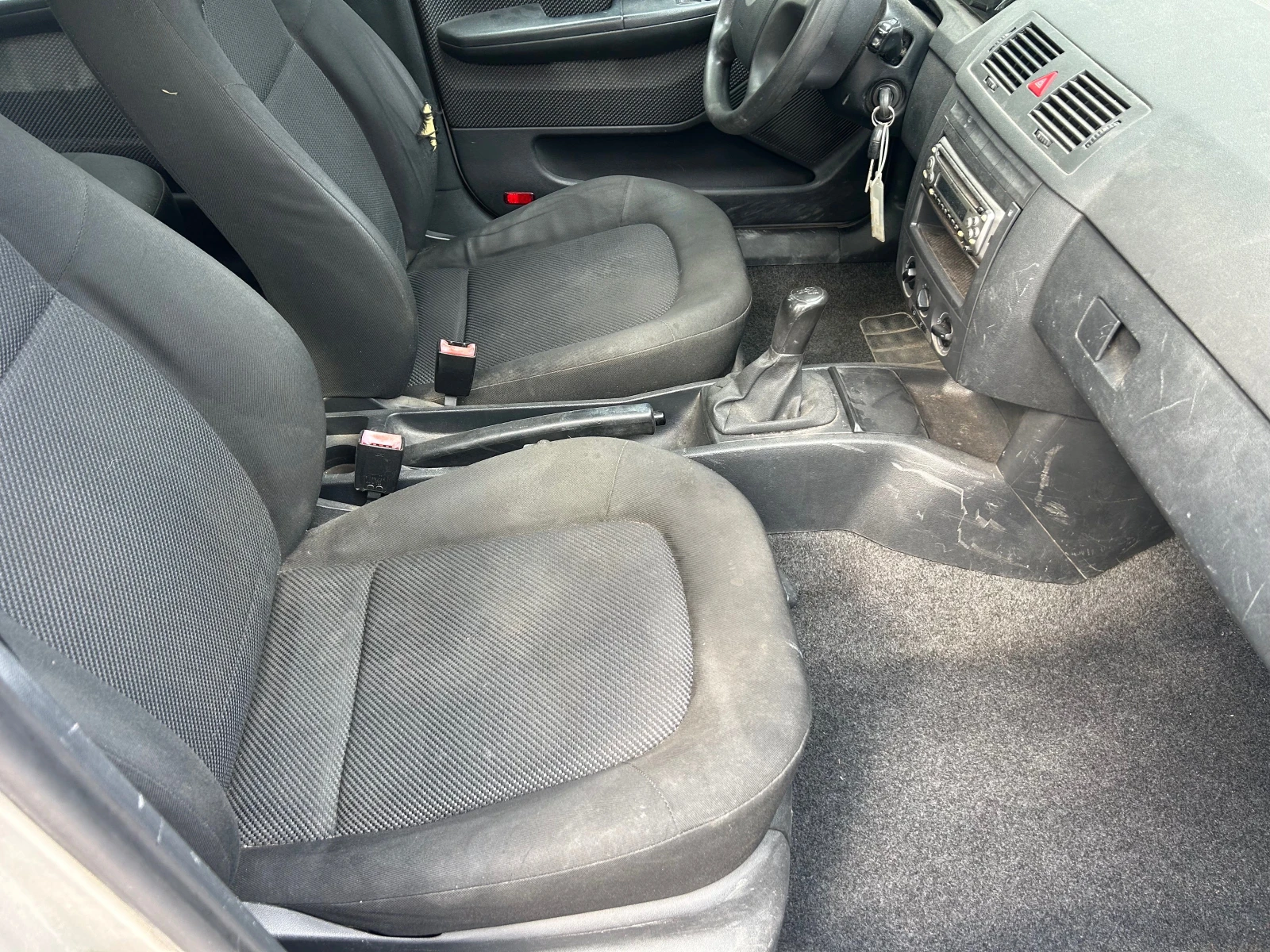 Skoda Fabia 1.4 - изображение 5