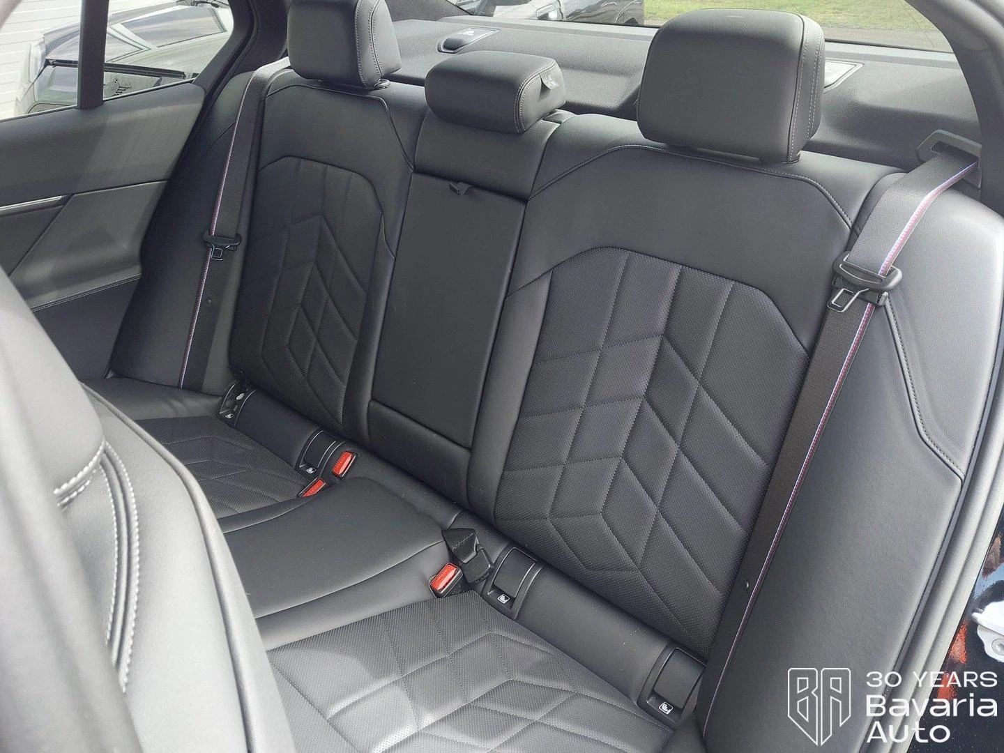 BMW 520 i M Sport Paket - изображение 8