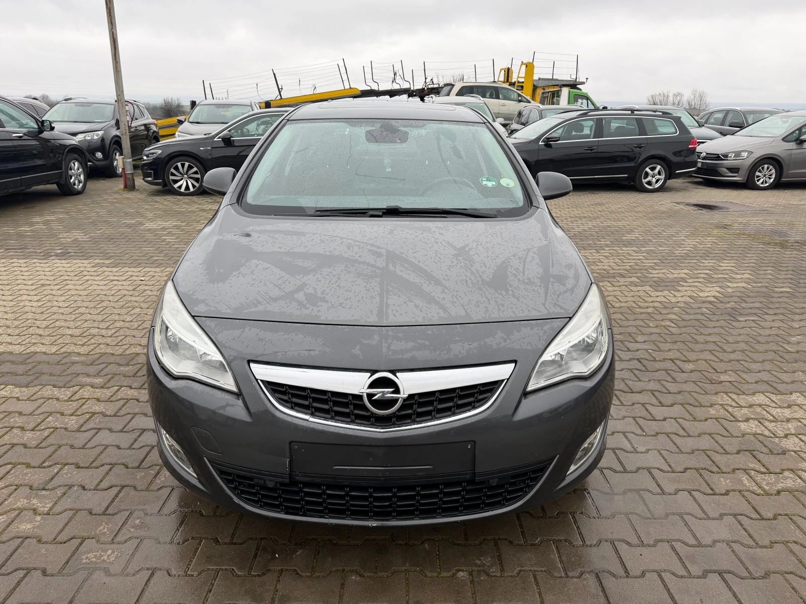 Opel Astra 1.7CDTI NAVI EURO 5 - изображение 3