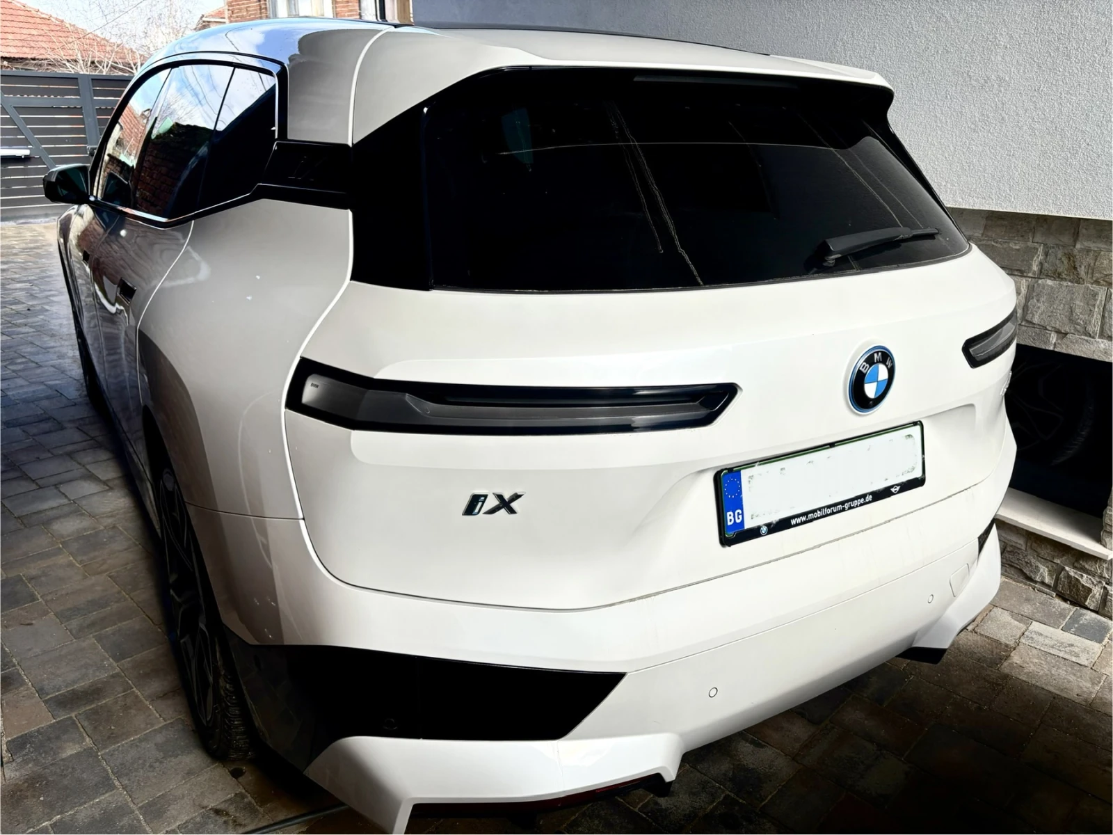 BMW iX xDrive40 Sport| ���| 360 | Sky Lounge| �������� | Mobile.bg � ����������� 2