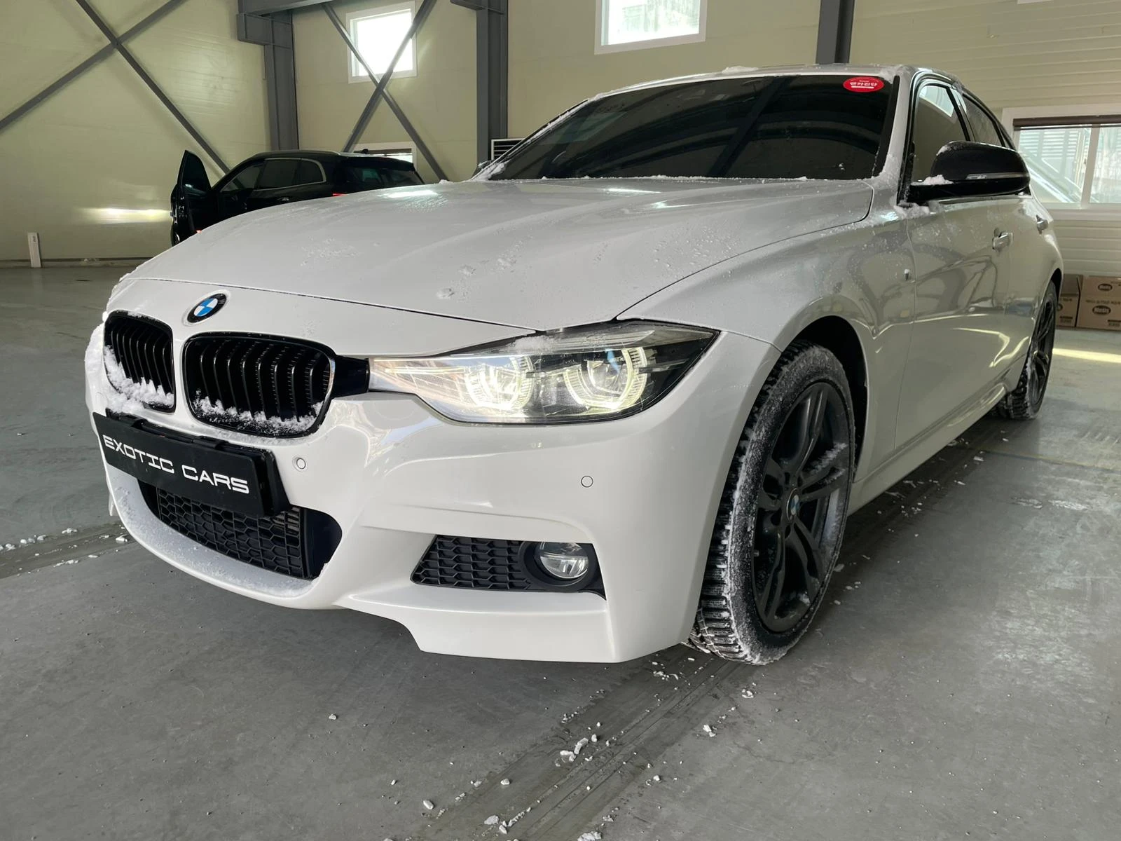 BMW 320 d RWD B47 LCI (FaceLift) ! M Pack !, снимка 3 - Автомобили и джипове - 54139884