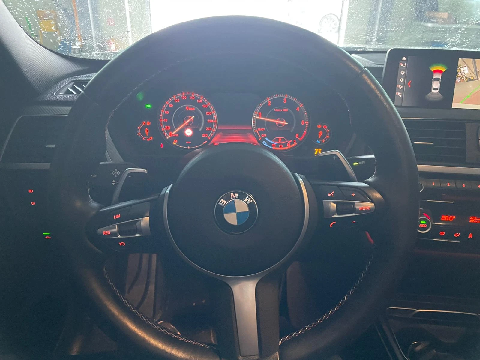 BMW 320 d RWD B47 LCI (FaceLift) ! M Pack !, снимка 15 - Автомобили и джипове - 54139884