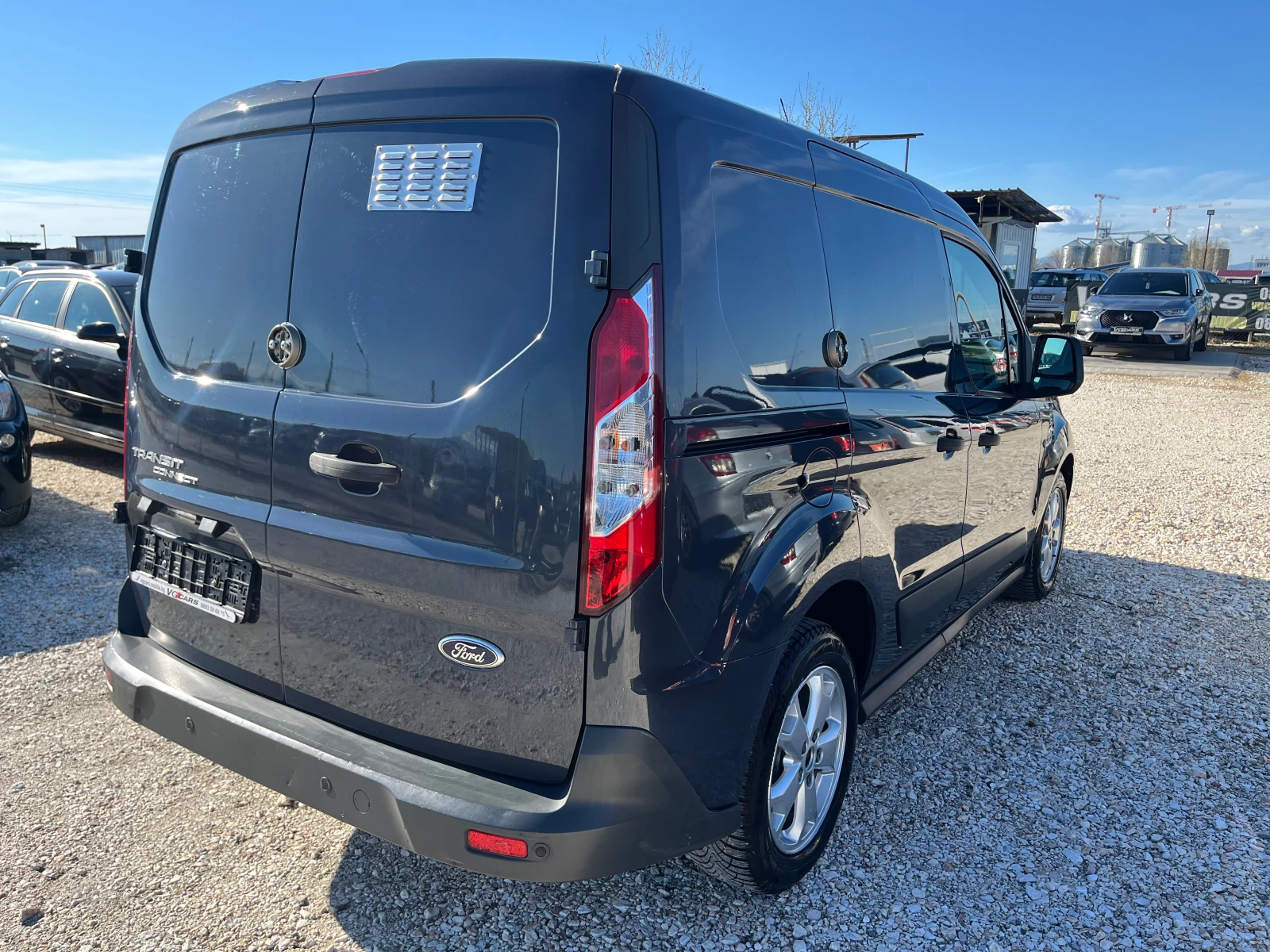 Ford Tourneo Connect 1.6 TDCI, 95к.с., ЛИЗИНГ, снимка 8 - Автомобили и джипове - 54311815