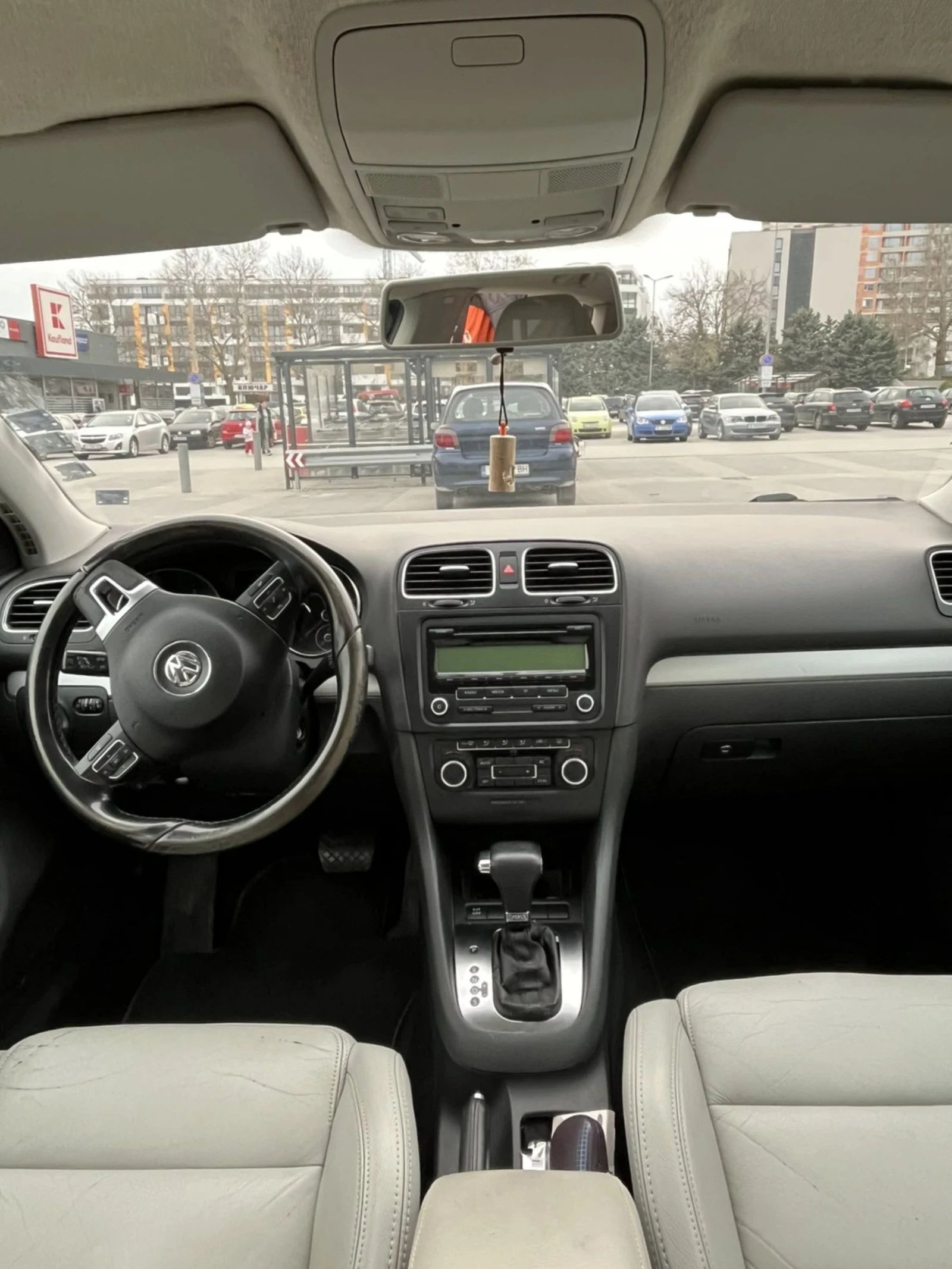 VW Golf 2.0 TDi , снимка 5 - Автомобили и джипове - 54398933