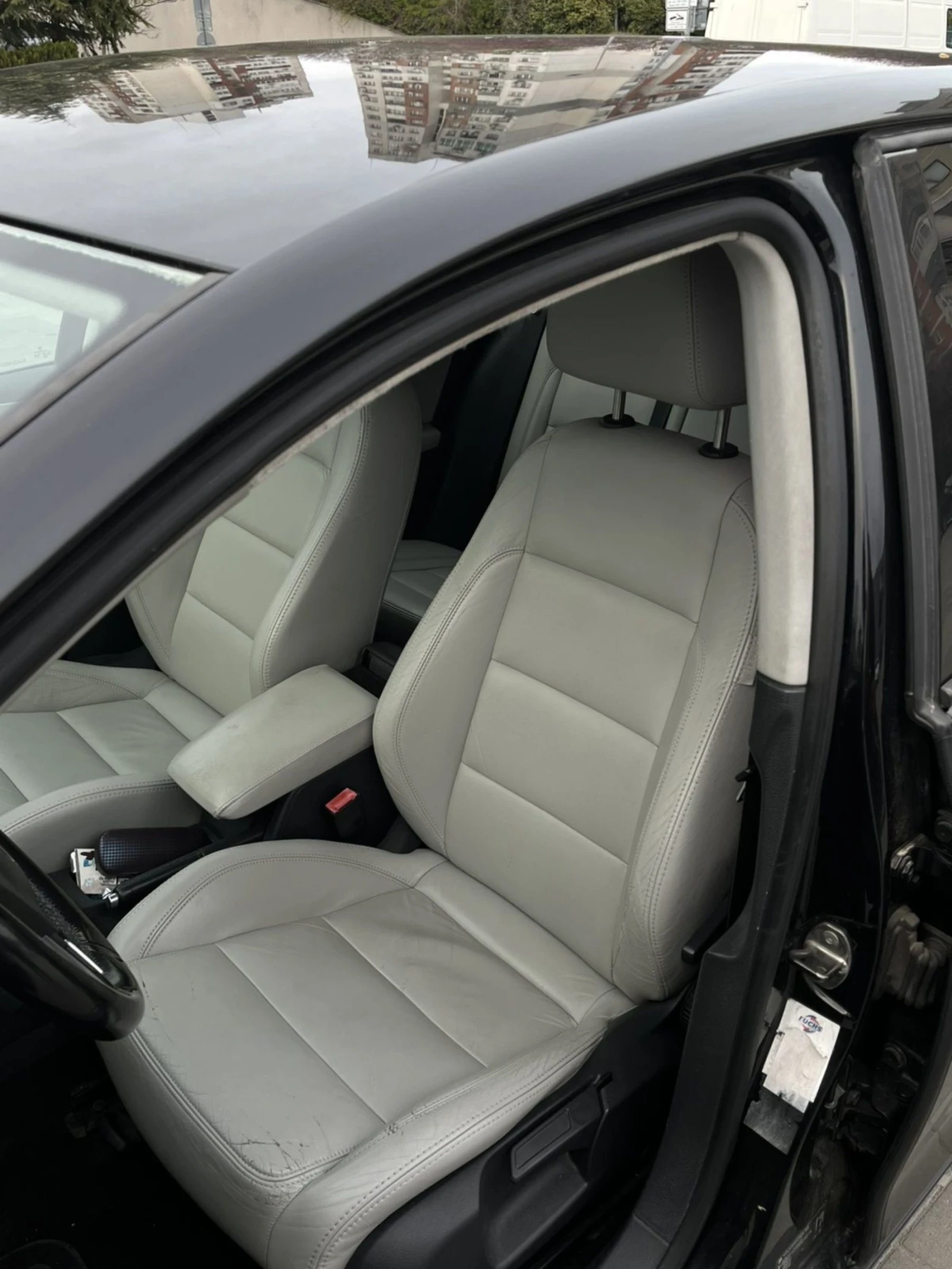 VW Golf 2.0 TDi , снимка 7 - Автомобили и джипове - 54398933