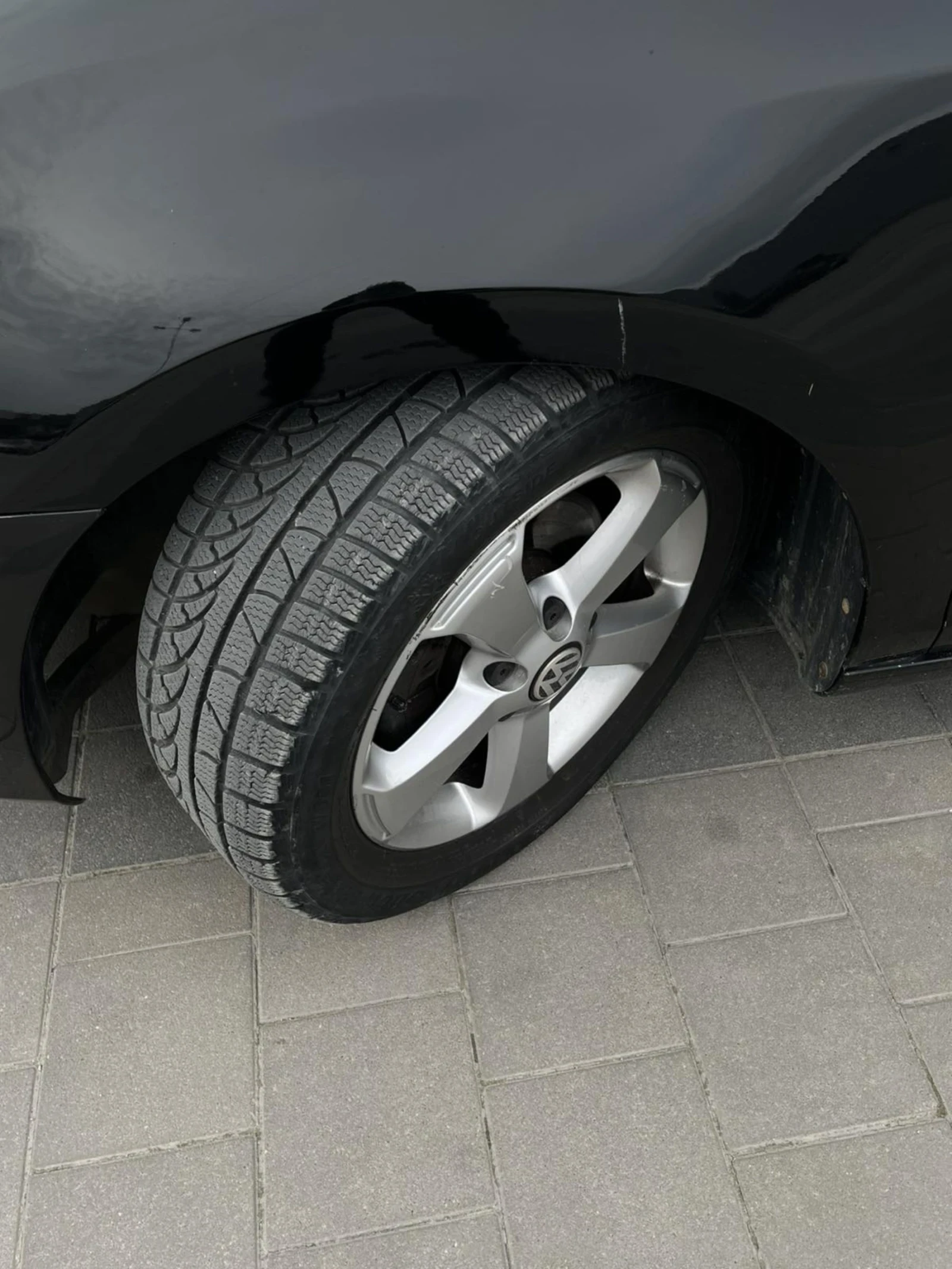 VW Golf 2.0 TDi , снимка 9 - Автомобили и джипове - 54398933