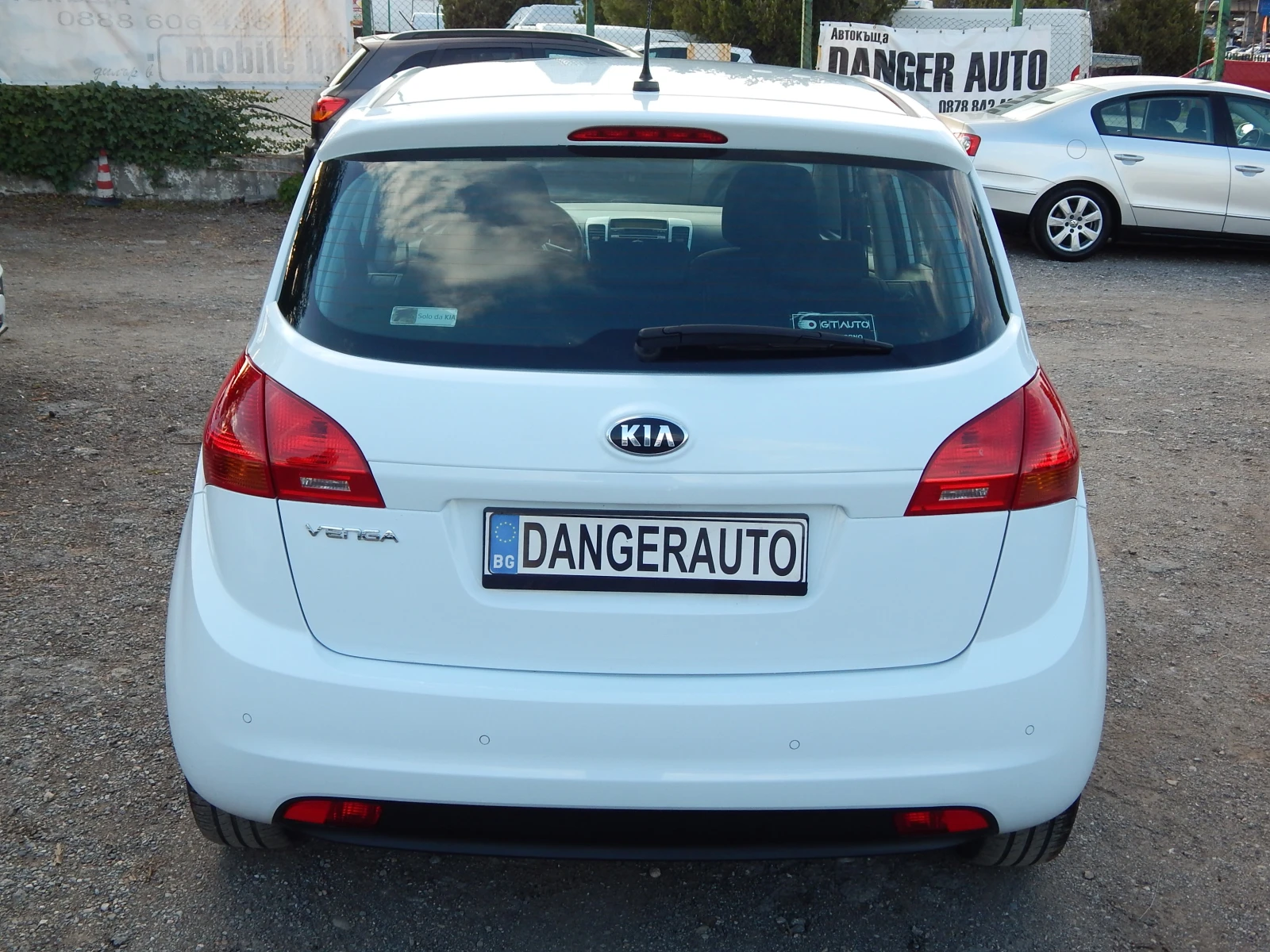 Kia Venga 1.4i* EURO5* ГАЗ* 90k.* , снимка 5 - Автомобили и джипове - 54447721