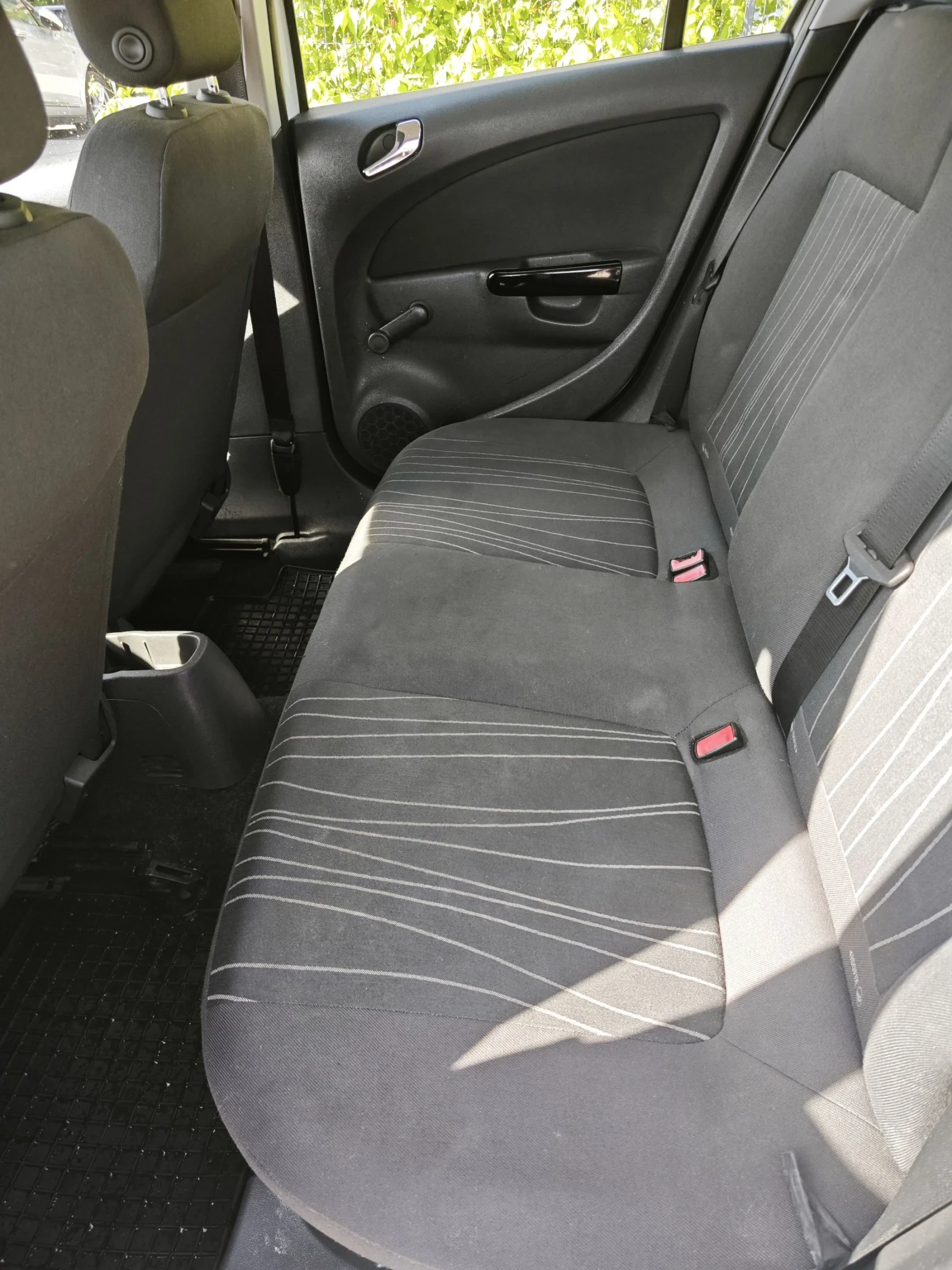 Opel Corsa, снимка 16 - Автомобили и джипове - 54602406