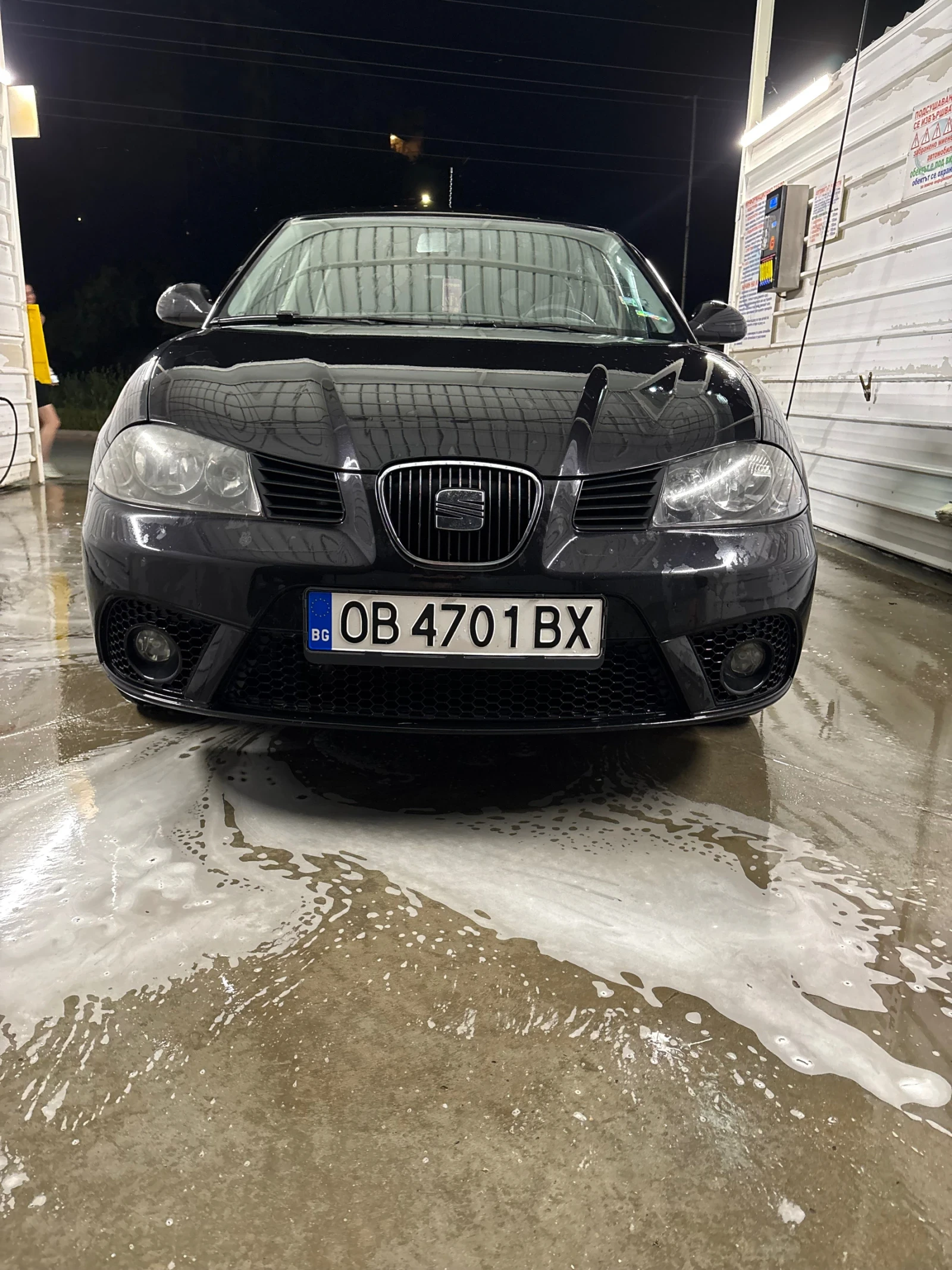 Seat Ibiza, снимка 4 - Автомобили и джипове - 54863804