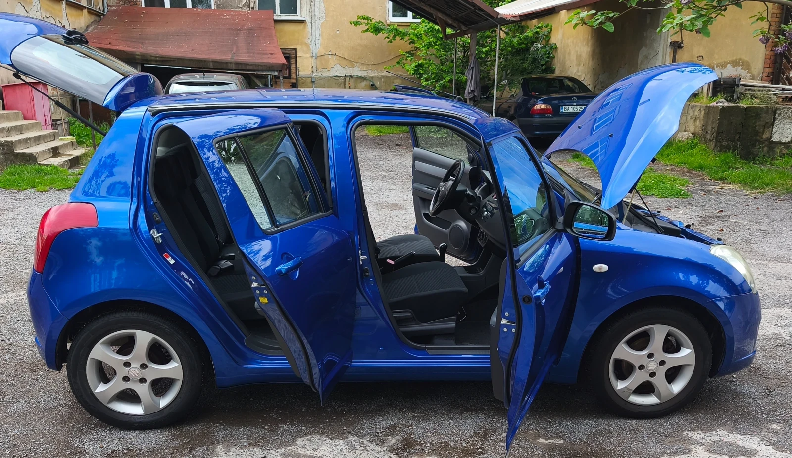 Suzuki Swift, снимка 8 - Автомобили и джипове - 54969098