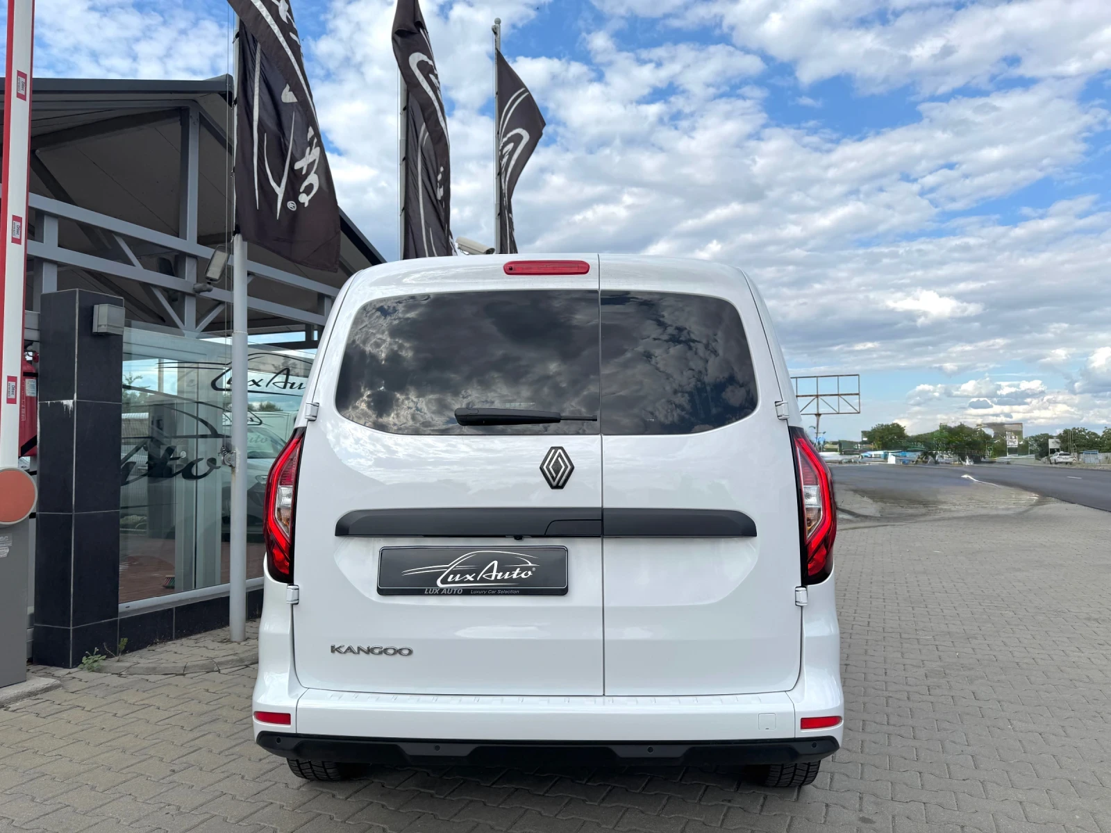 Renault Kangoo 1.5DCI#TECHNO#EXTRALONG#ГАРАНЦИЯ#, снимка 7 - Автомобили и джипове - 55399570