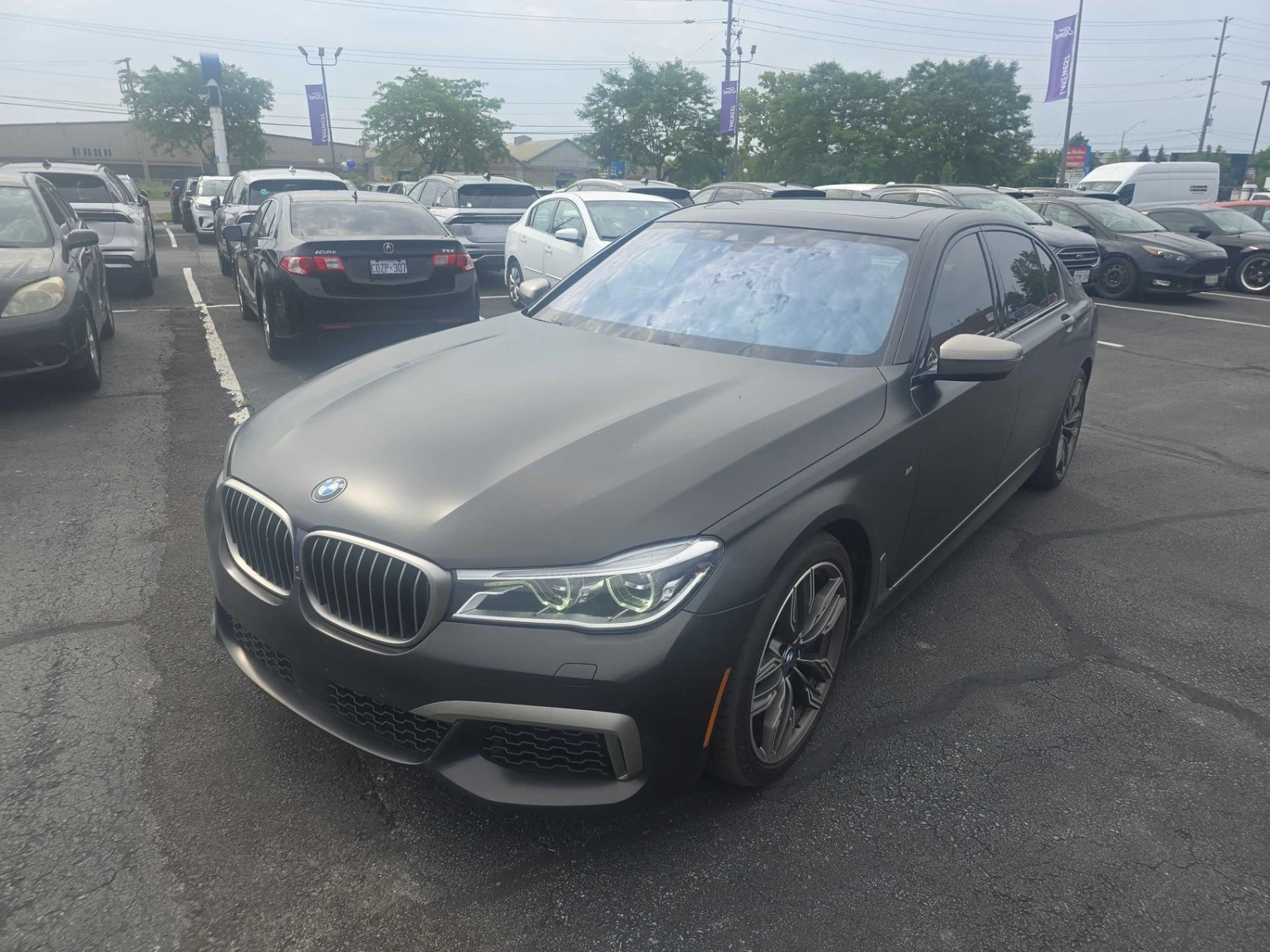 BMW 760 M760Li xDrive Автокредит Цена до България