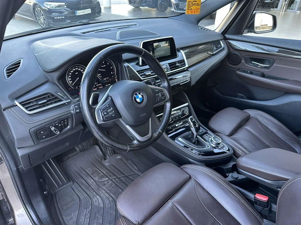 BMW 218 xDrive Gran Tourer, снимка 6 - Автомобили и джипове - 55801182