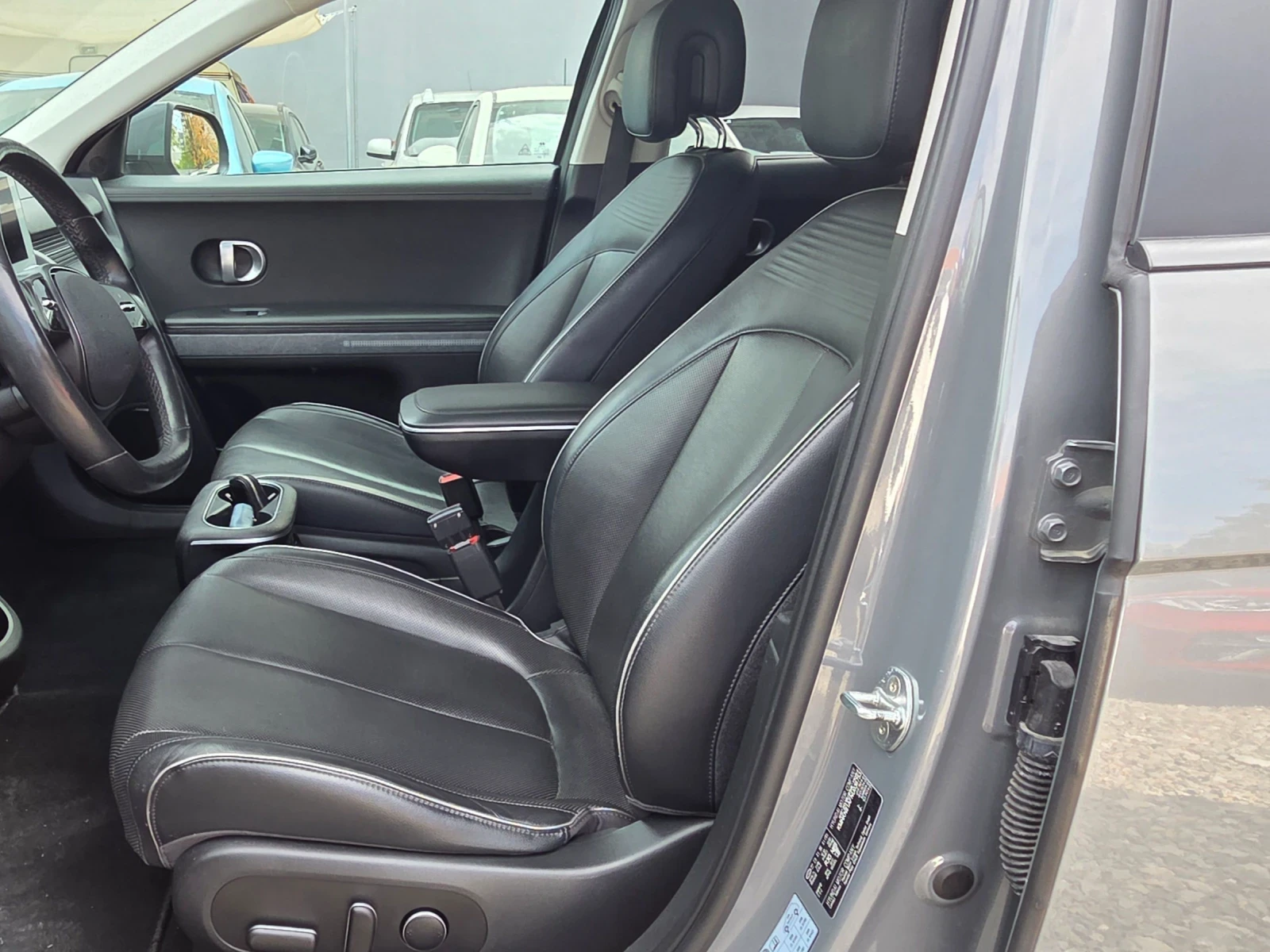 Hyundai Ioniq 5 SOH100%/Uniq 73kWh/, снимка 8 - Автомобили и джипове - 56064303