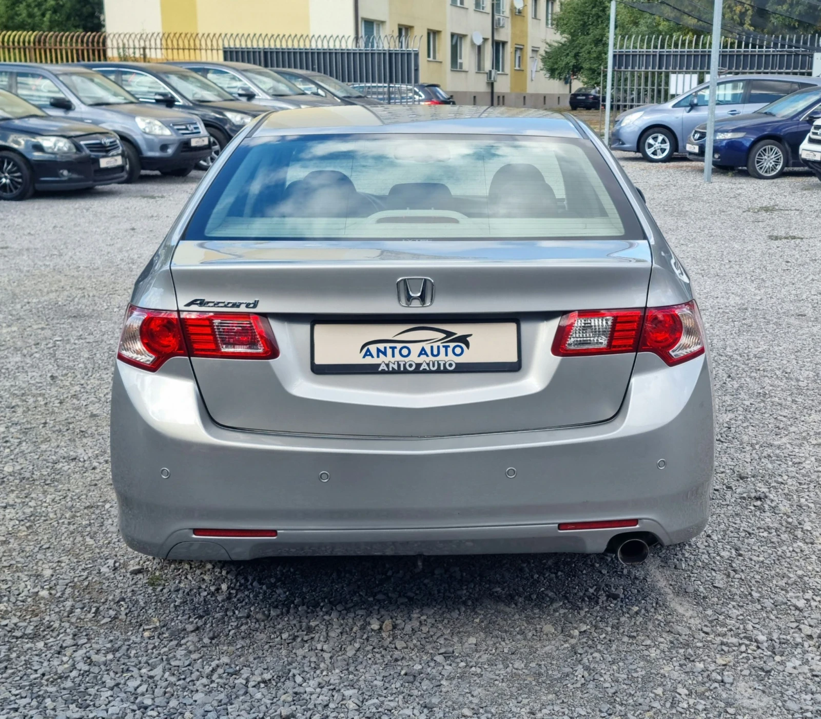 Honda Accord 2.0 i-VTEC , снимка 6 - Автомобили и джипове - 56199019