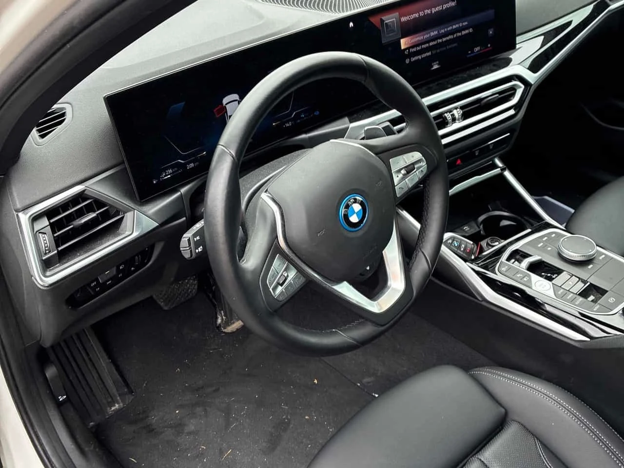 BMW 330 330e xDrive / Carfax / Автокредит , снимка 5 - Автомобили и джипове - 56262438