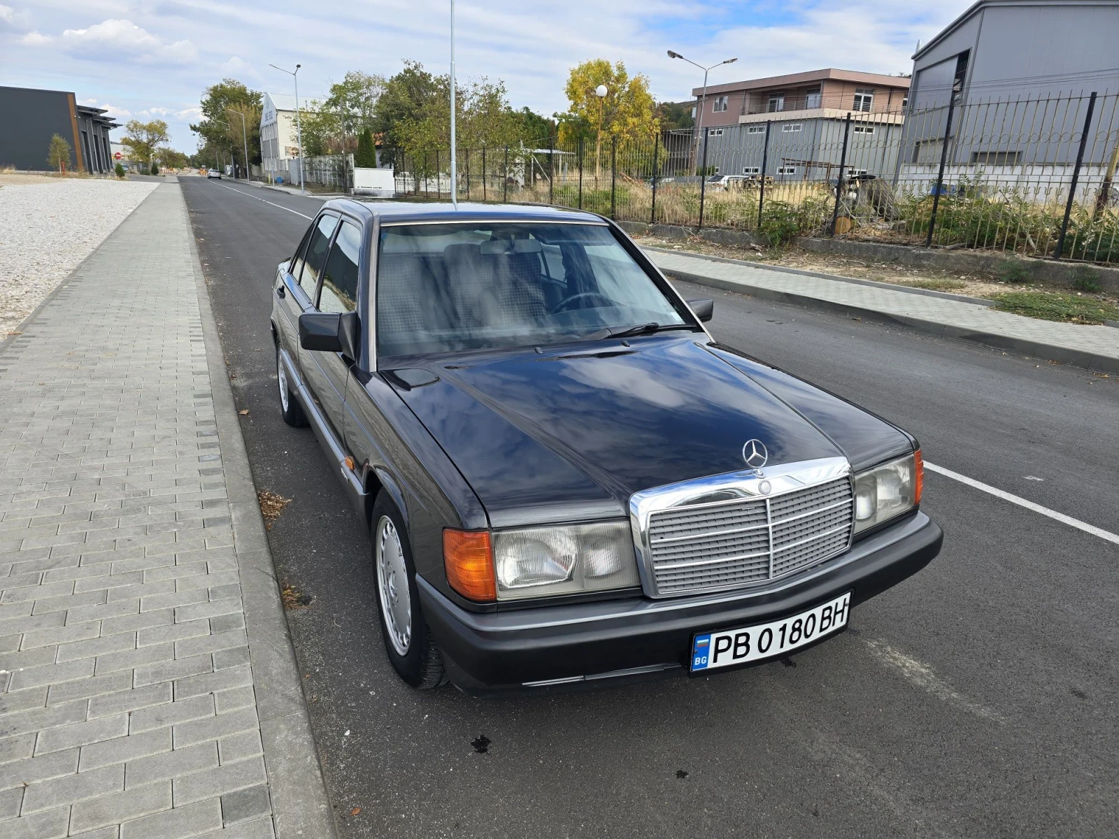 Mercedes-Benz 190 2.0i Sportline  | Mobile.bg � ����������� 3