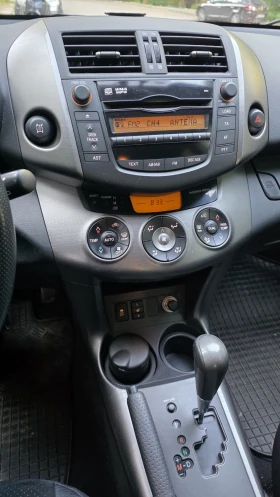 Toyota Rav4 2.2D Automatic, 4x4 , снимка 5