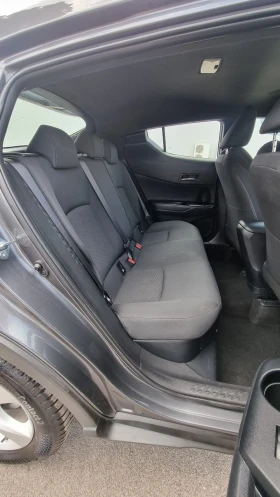 Toyota C-HR 1.8i HYBRID/KAMERA/KEYLESSGO - 28900 лв. - 26293550 10