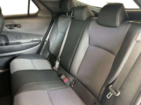 Toyota C-HR Lounge - 2.0 Plug-in Hybrid - 223 кс - Гаранционна | Auto.bg — изображение 10