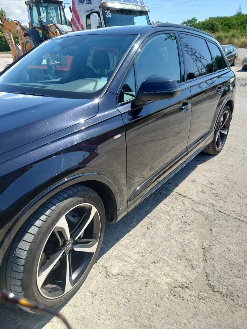 Audi Q7, снимка 2 - Автомобили и джипове - 47352157